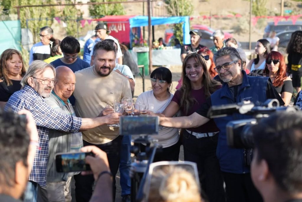 La presentación del Primer Vino Artesanal de la vendimia 2025
