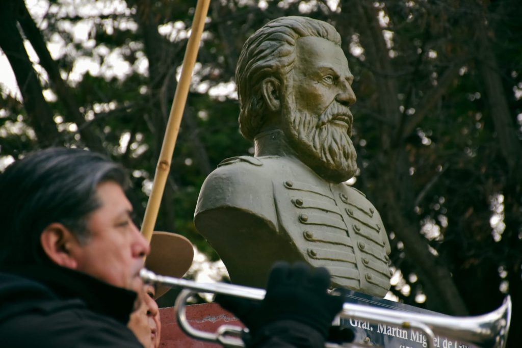 Acto oficial recordando el 203° aniversario de la muerte de Martín Miguel de Güemes