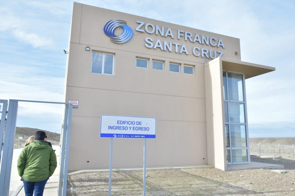 Autoridades provinciales de Comercio se reunieron con el Gabinete Municipal y recorrieron la Zona Franca