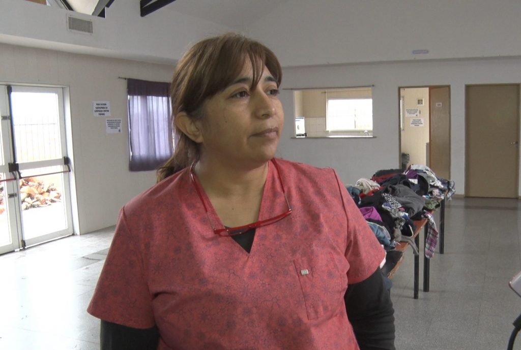 Asistencia con ropa, leña y alimentos a los vecinos del barrio Rotary 23