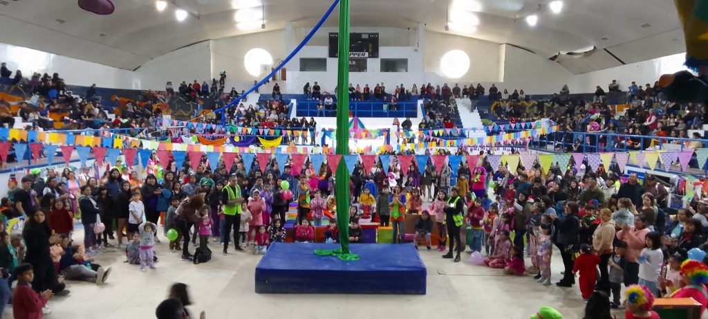 Mágico y colorido festejo del Mes de las Infancias