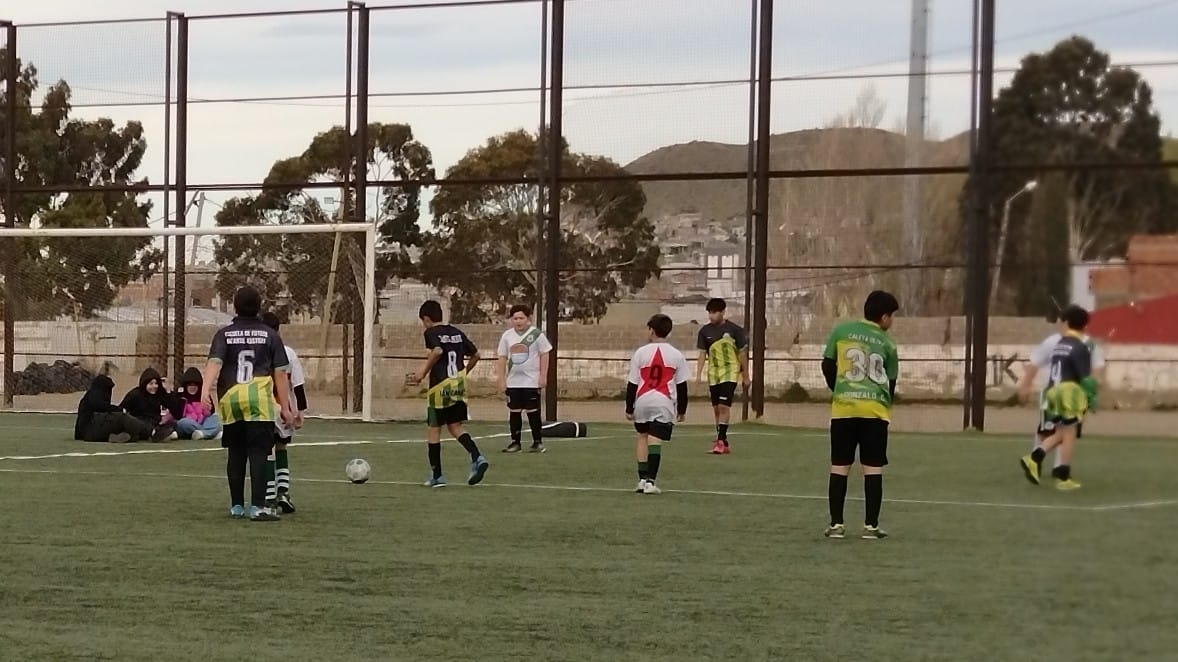 El Torneo Clausura Pibes 2024 dio inicio este sábado en el estadio municipal