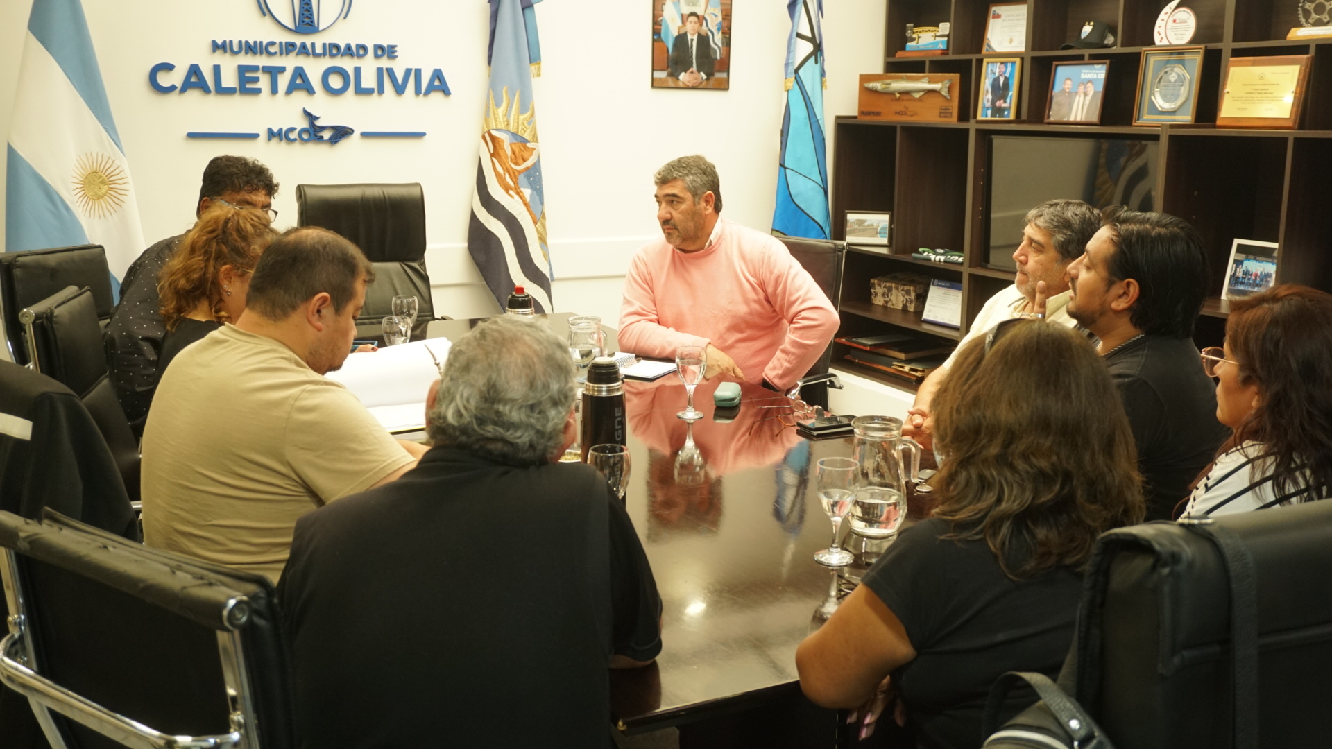 A partir de las 22 horas comienza a regir la nueva tarifa de taxis en Caleta Olivia