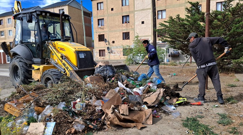 Continúan los operativos de limpieza en diversos sectores