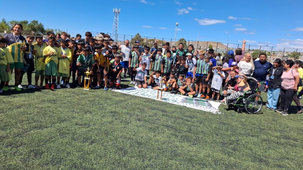 Éxito total  en el cierre del Torneo barrial de verano