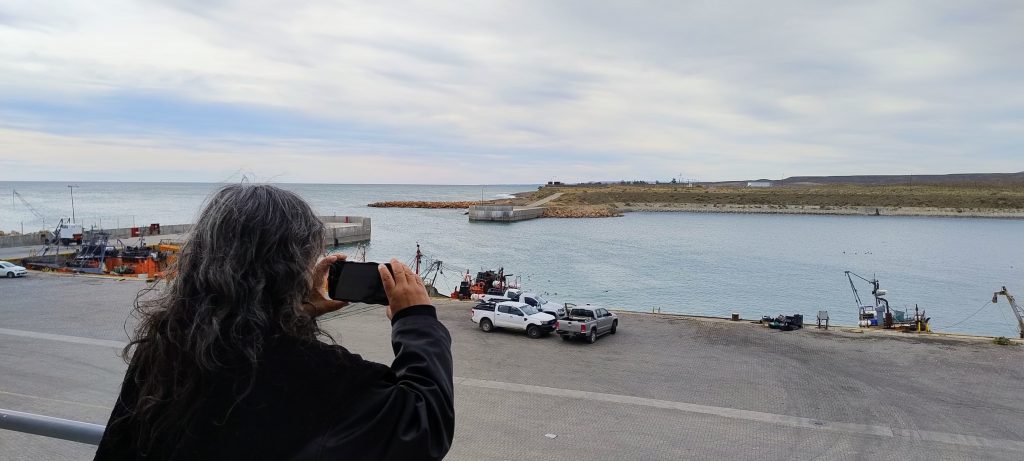 Turismo continúa con las visitas guidas al Puerto Caleta Paula