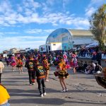 Primera jornada a puro color y ritmo en los carnavales caletenses