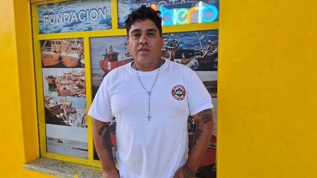 Mateada solidaria en la Plaza 20 de Noviembre
