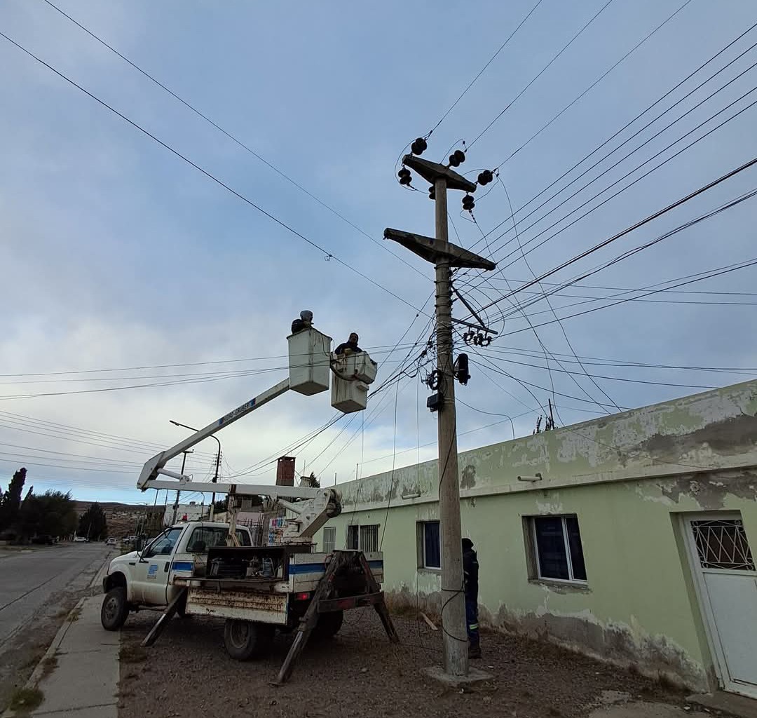 SPSE se encuentra abocado a restablecer el servicio eléctrico afectado por el temporal de viento