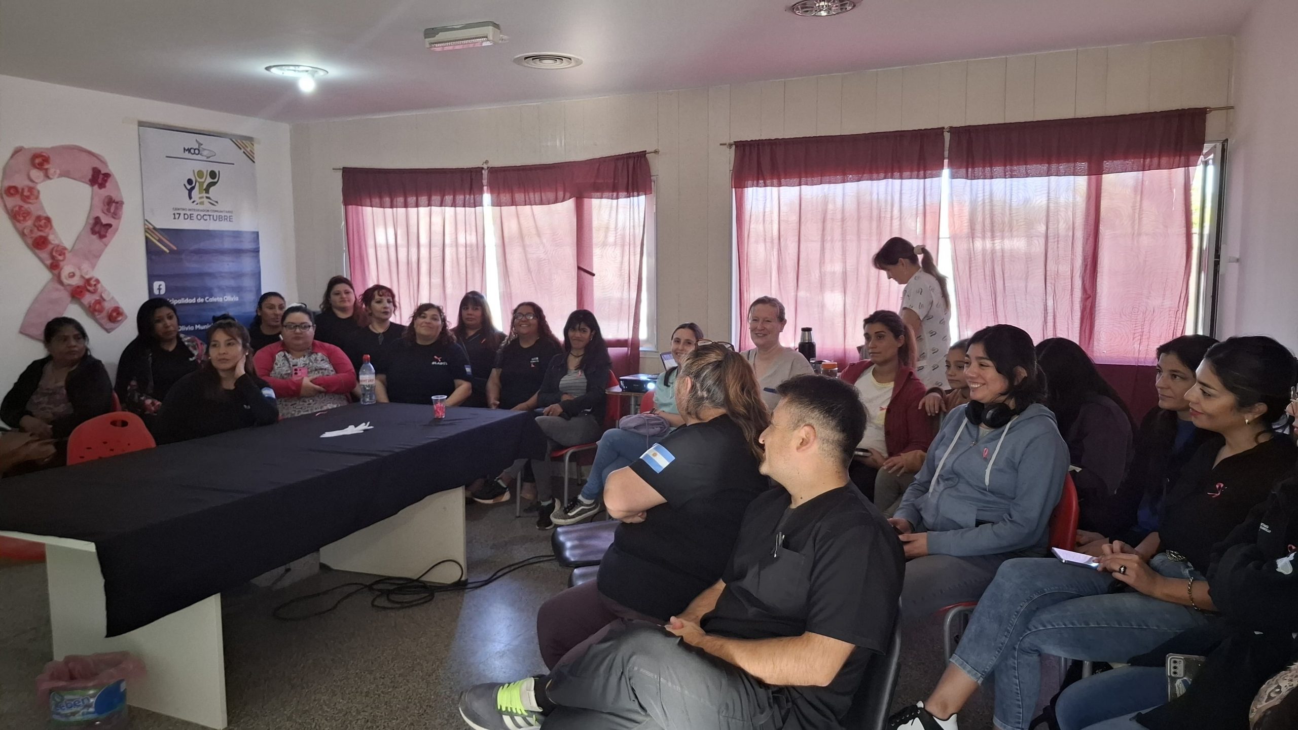 CIC 17 de Octubre: Se brindó una charla sobre la prevención del Cáncer de Cuello Uterino