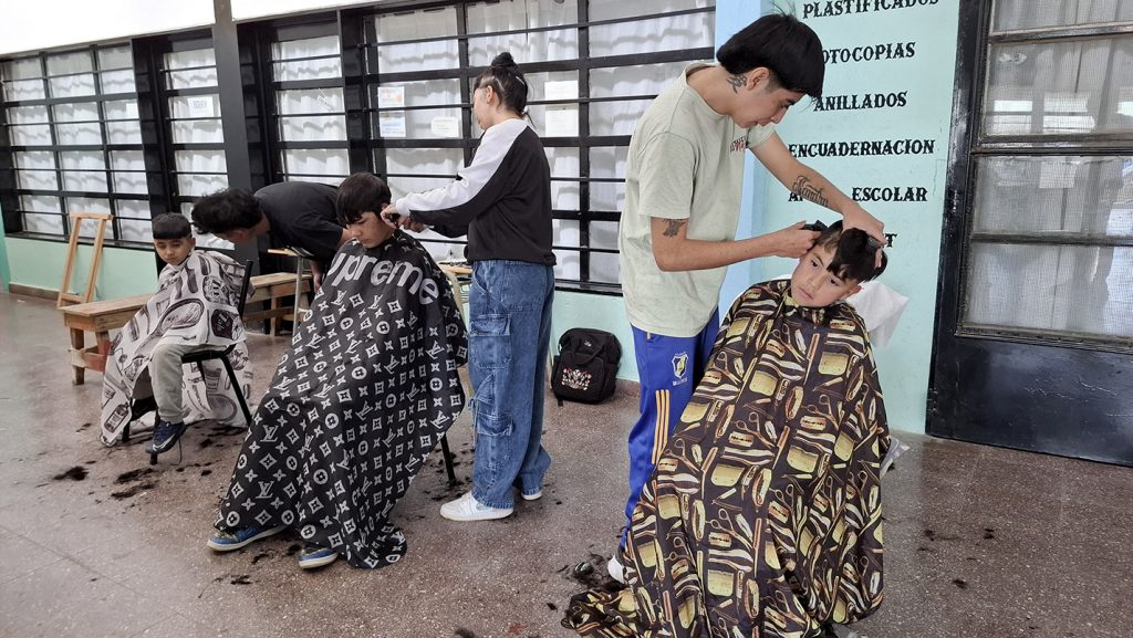Se realizó una nueva jornada solidaria en barrio “2 de Abril”