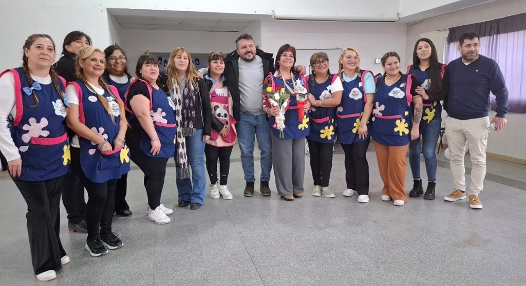Emotiva despedida en el jardín maternal “Manchitas de Colores”