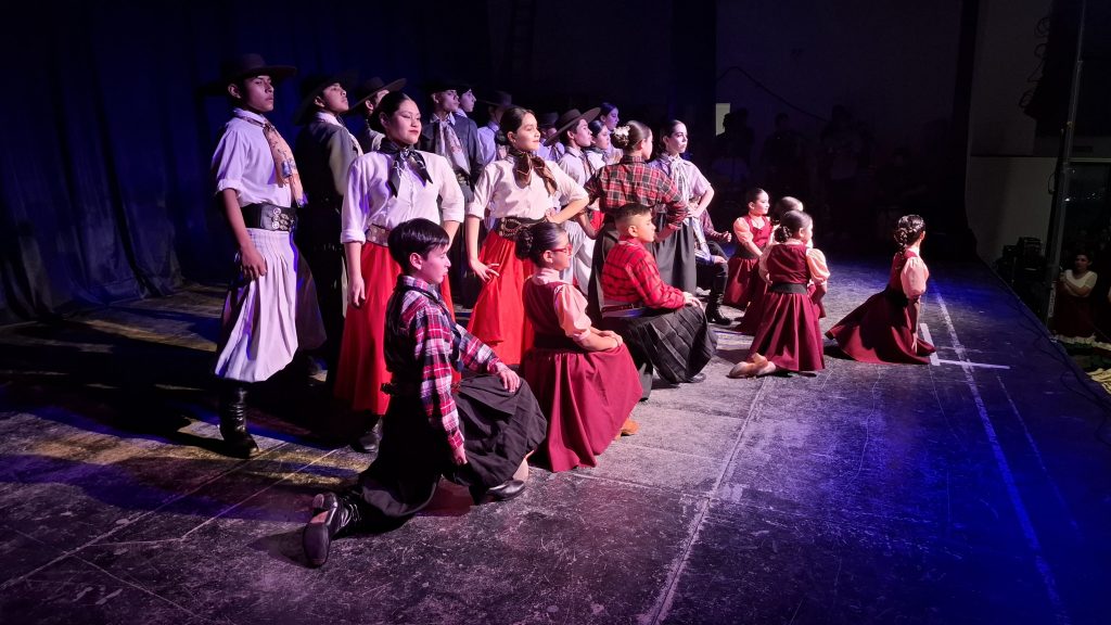 Festival de Danzas Nativas reunió a más de 500 bailarines
