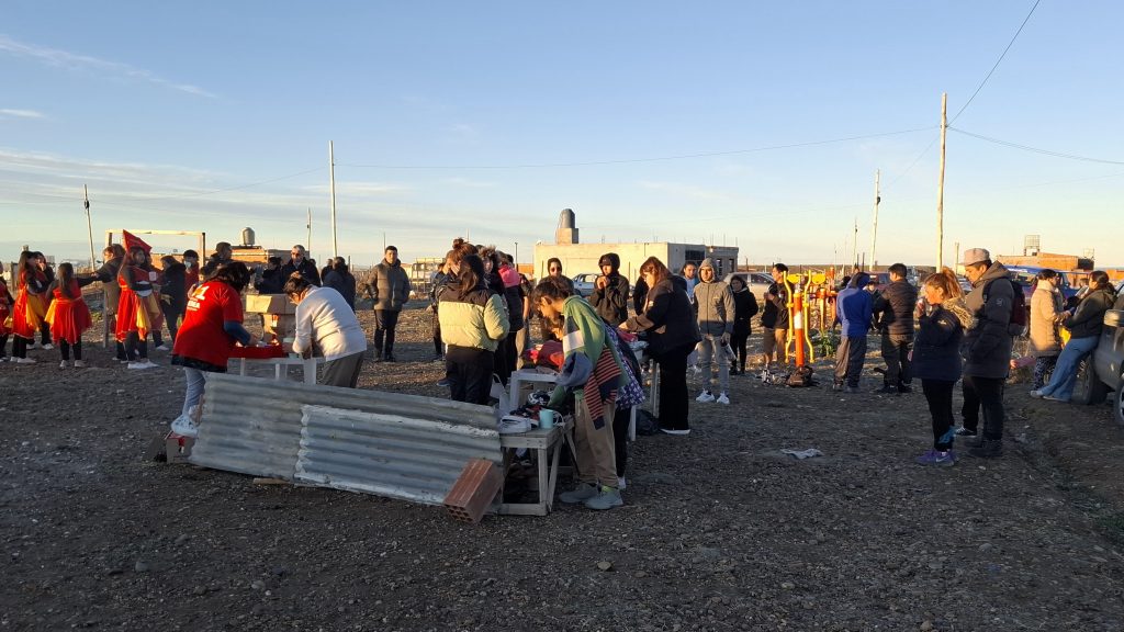 Campaña solidaria Ayudanos a Abrigar en Altos del Bicentenario