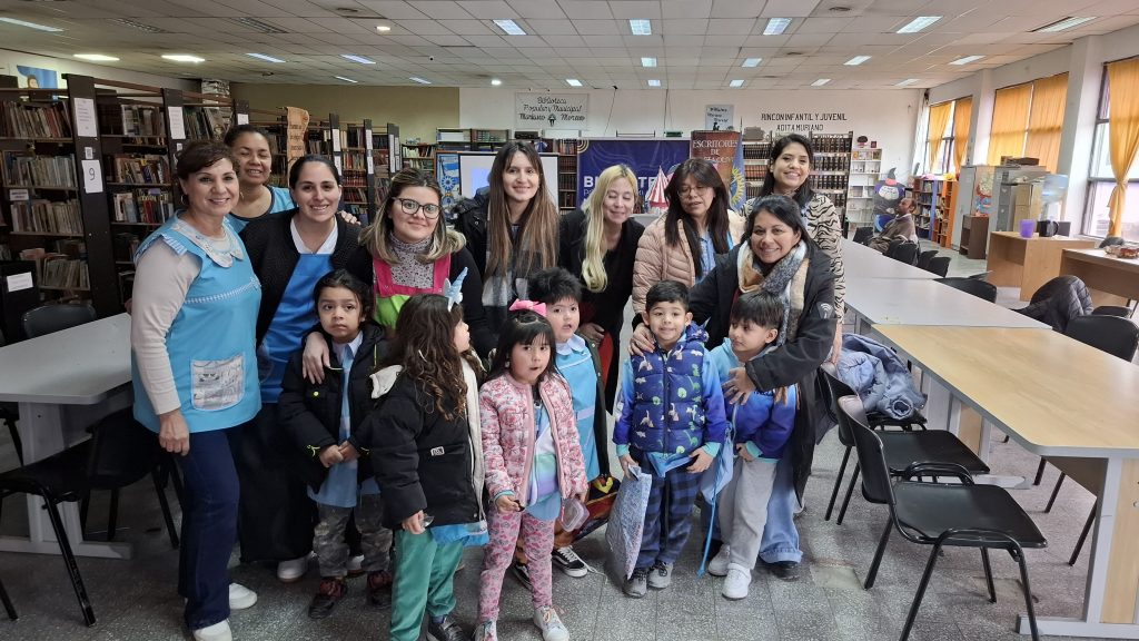 La Biblioteca Municipal realiza jornadas literarias para los más pequeños