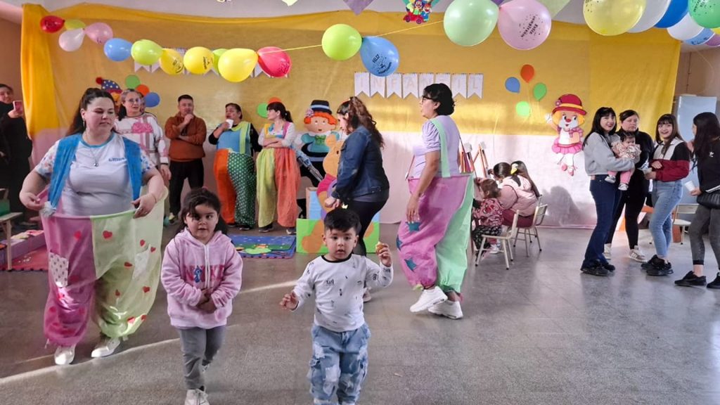 Los CICs Centenario y 17 de Octubre agasajaron a las infancias