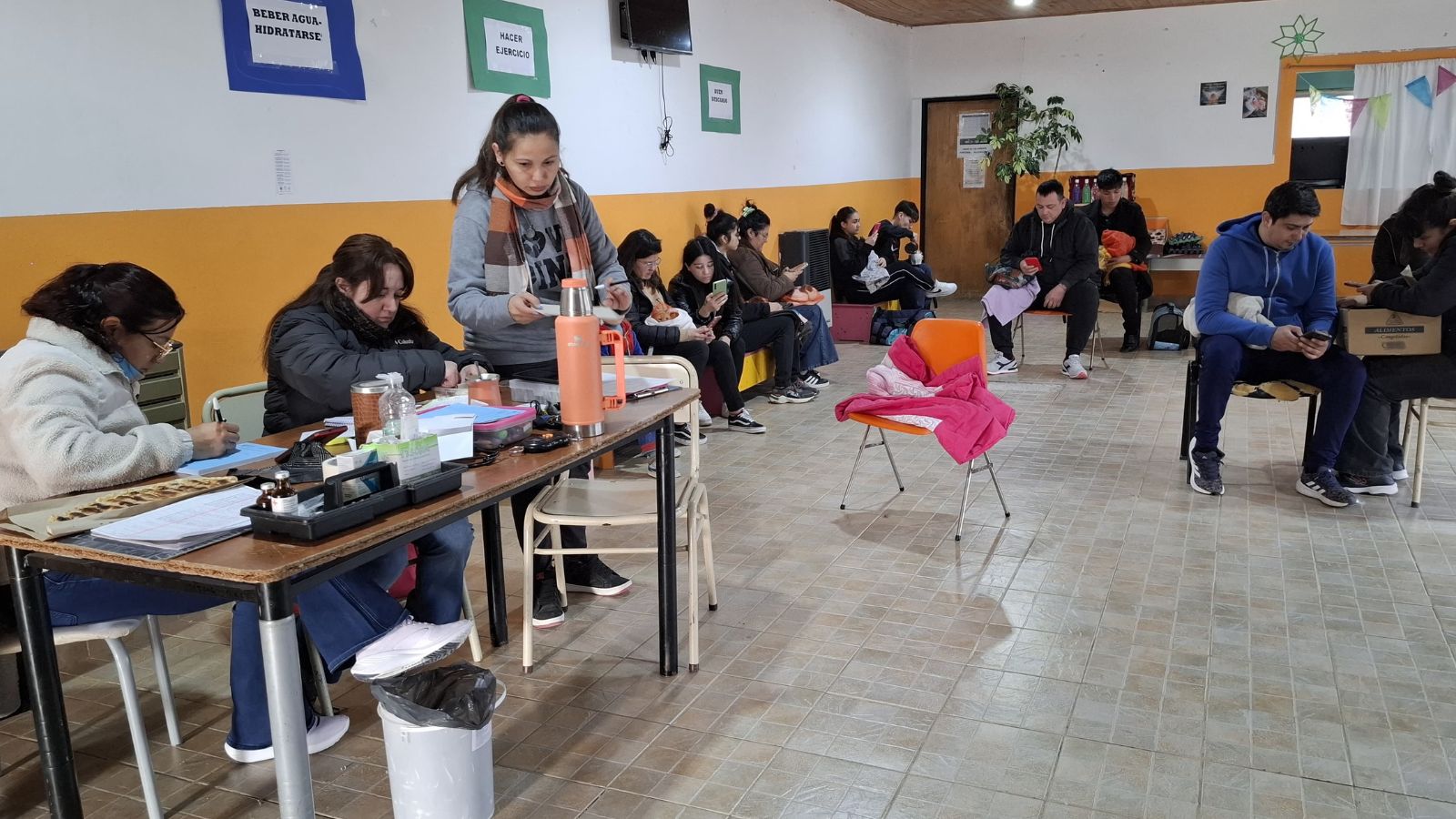 El quirófano móvil de Sanidad Animal continúa con jornadas especiales en el barrio Centenario