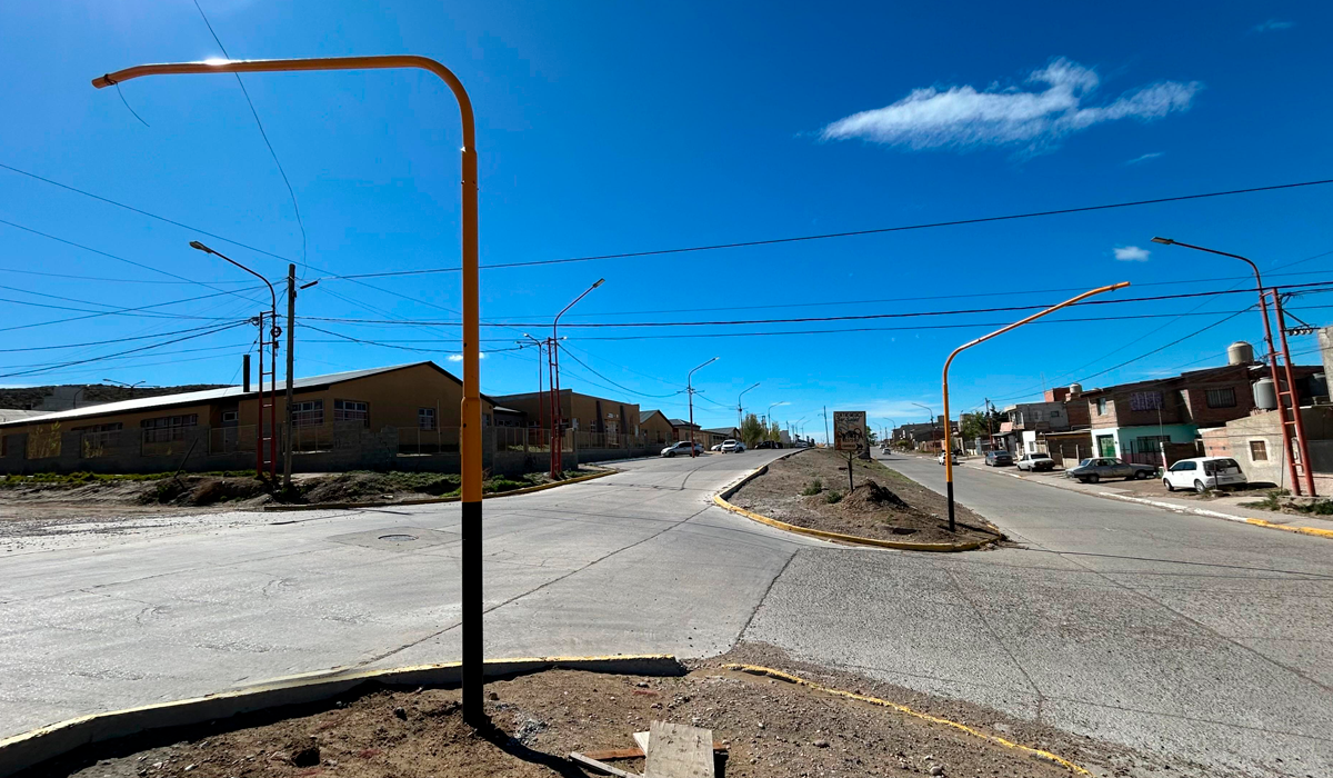 Comenzó la instalación de semáforo de cuatro tiempos en barrio Rotary 23