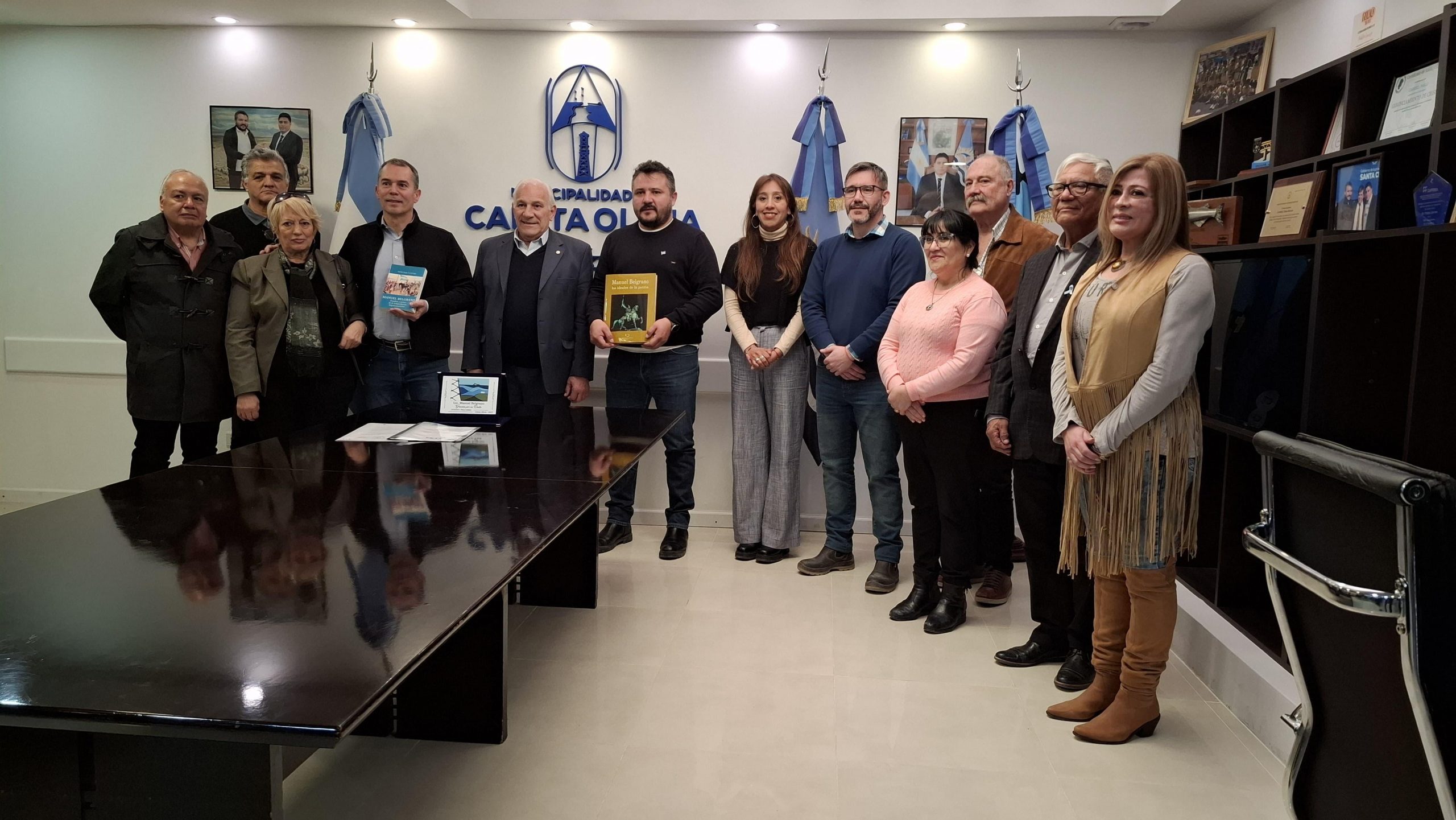 El Lic. Manuel Belgrano visita Caleta Olivia