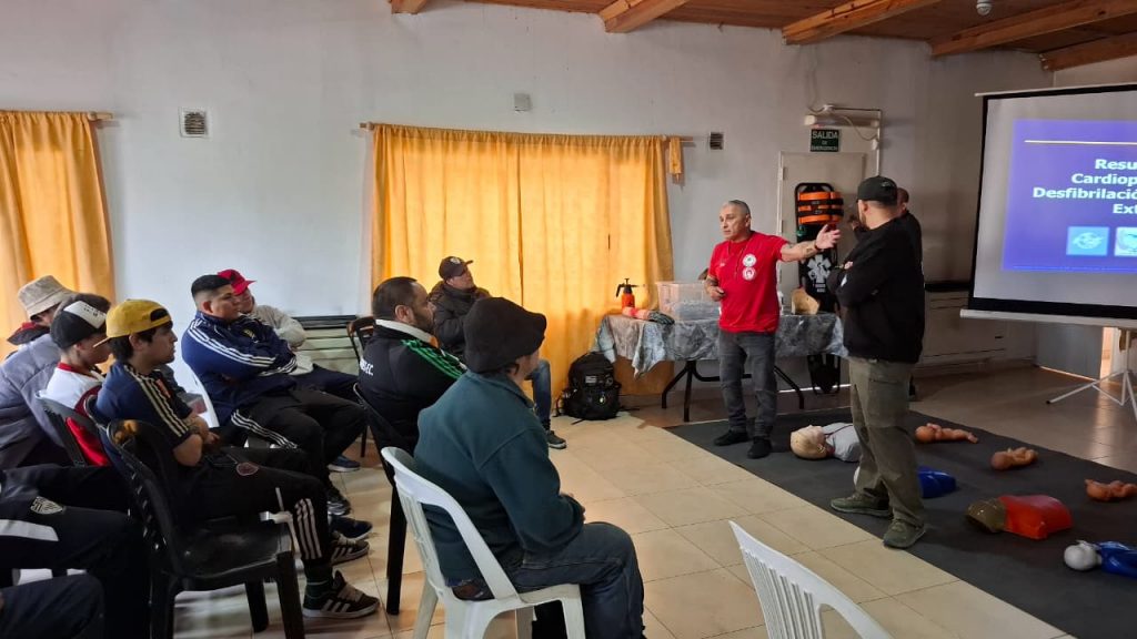 Estibadores recibieron capacitación en RCP