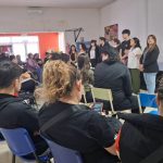 Adolescentes participaron de un conversatorio de consumo de alcohol