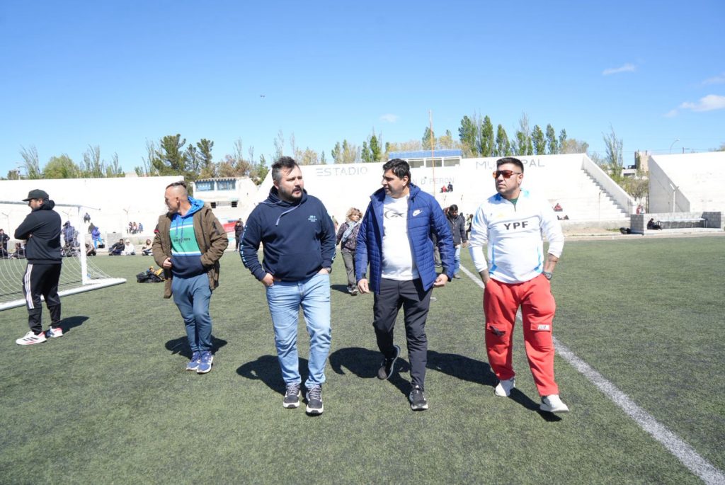 Municipio avanza con obras en el estadio “Juan Domingo Perón”