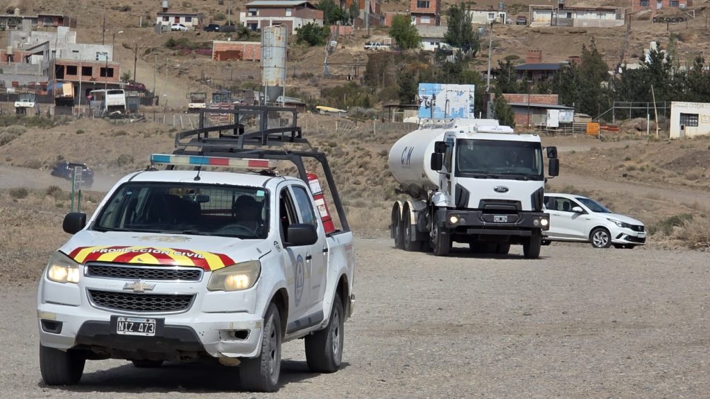 Continúa la asistencia a familias en el plan de contingencia por la emergencia hídrica
