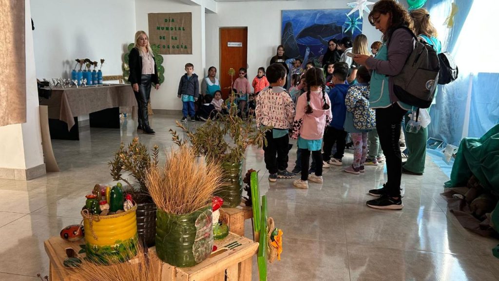 Gestión Ambiental: Los niños del Jardín N° 28 participaron del Ecosendero Educativo