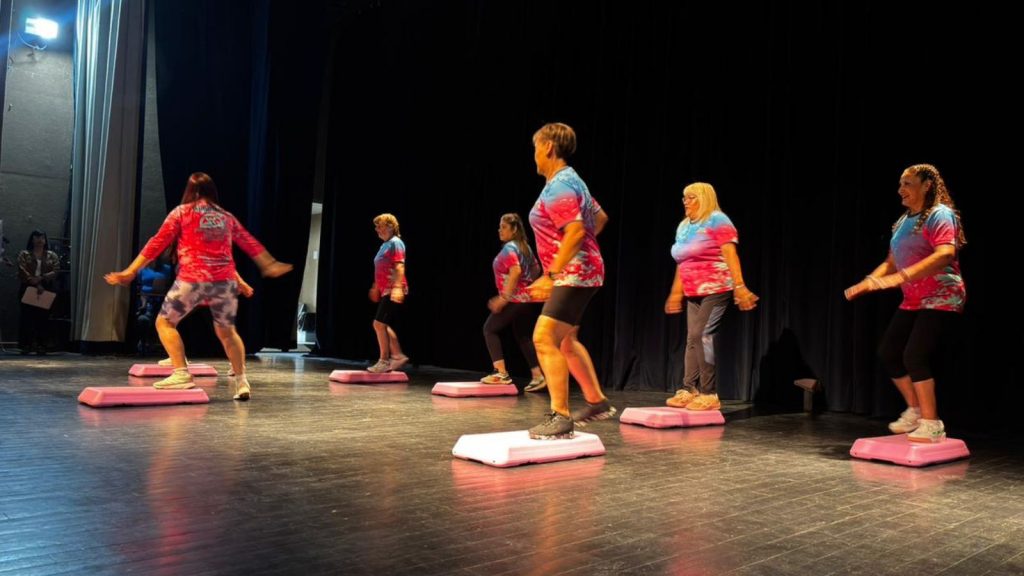 La Escuela Municipal de Gimnasia del Adulto Mayor celebró su muestra anual