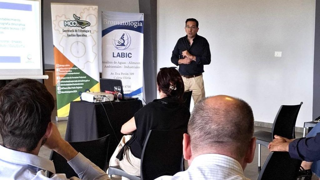 Emprendedores de la zona norte se capacitaron en Caleta Olivia