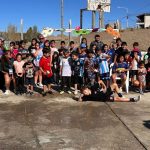 Tarde de verano con mucha diversión en el barrio Koltun