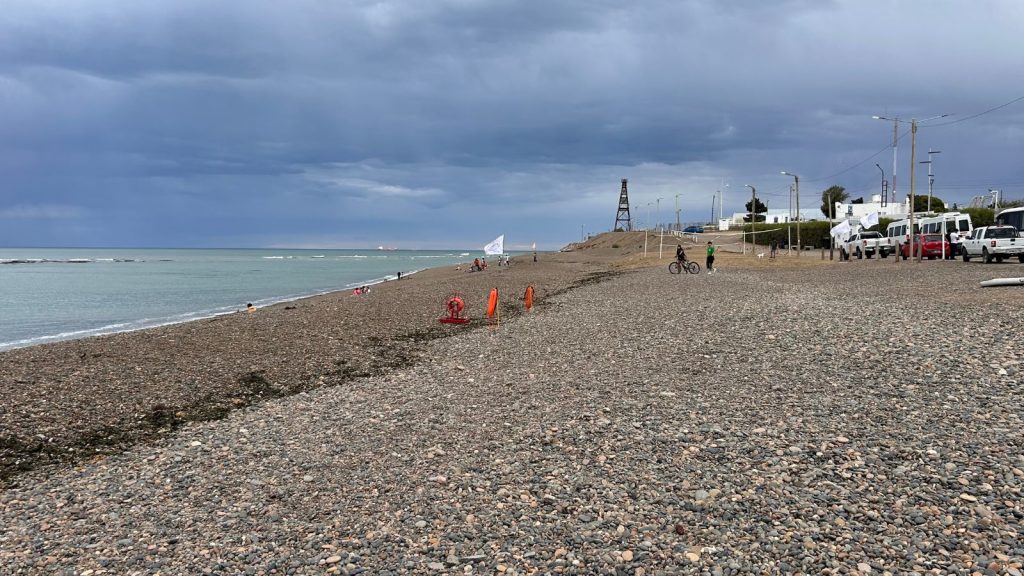 Jornada de limpieza y concientización en la playa