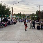 El CIC Centenario realizó una entretenida kermés y feria americana