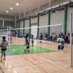 Caleta Olivia disfruta hoy de un nuevo Encuentro de Mini-Vóley en el Pancho Cerda