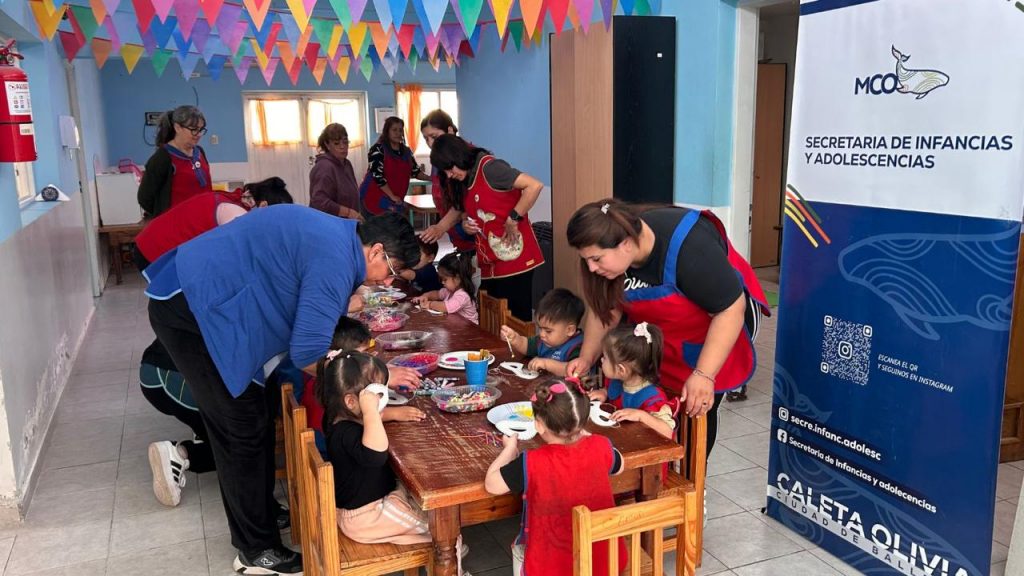 Brindan taller creativo para los más pequeños