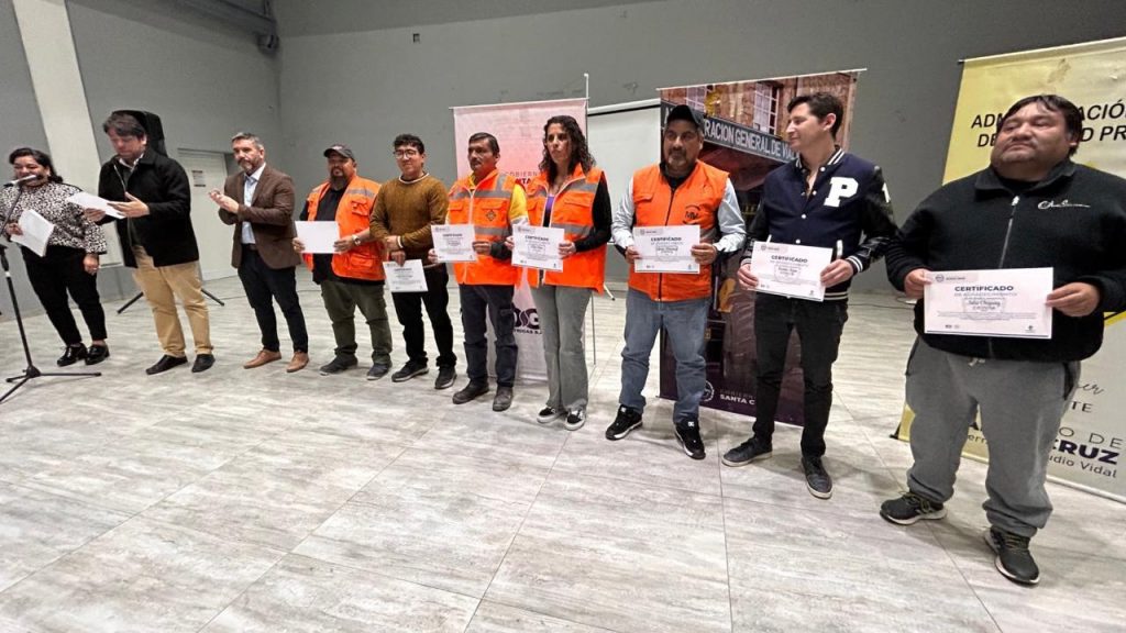 Municipio acompañó la capacitación provincial en maquinaria pesada y entregó certificados a los participantes