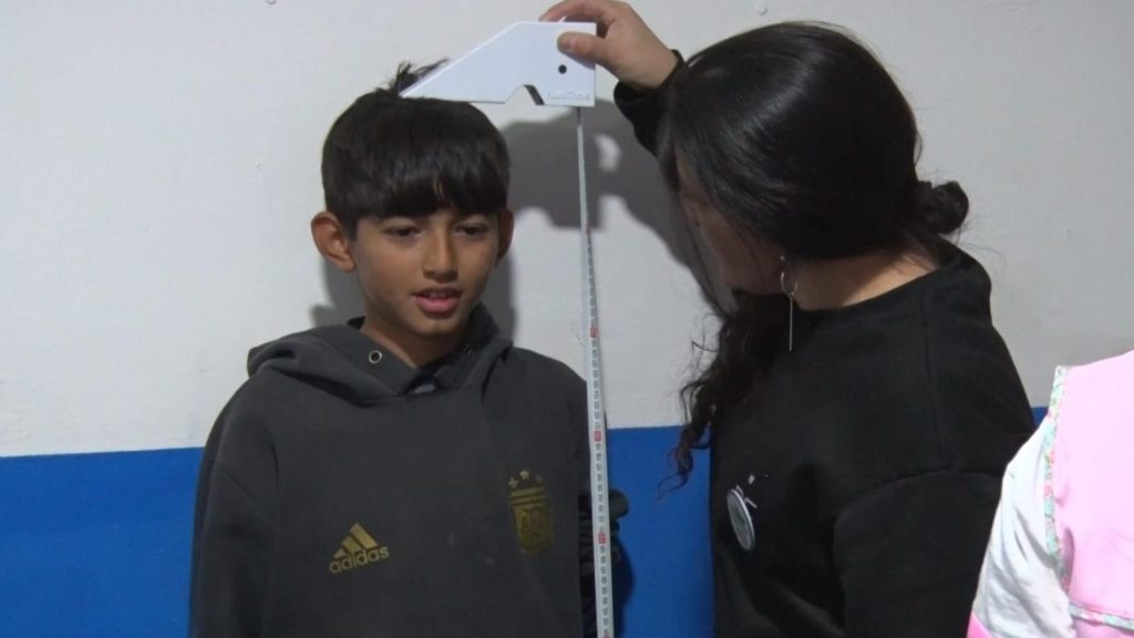 Dispositivo de salud en el Club Catamarca para completar fichas médicas de Liga Norte