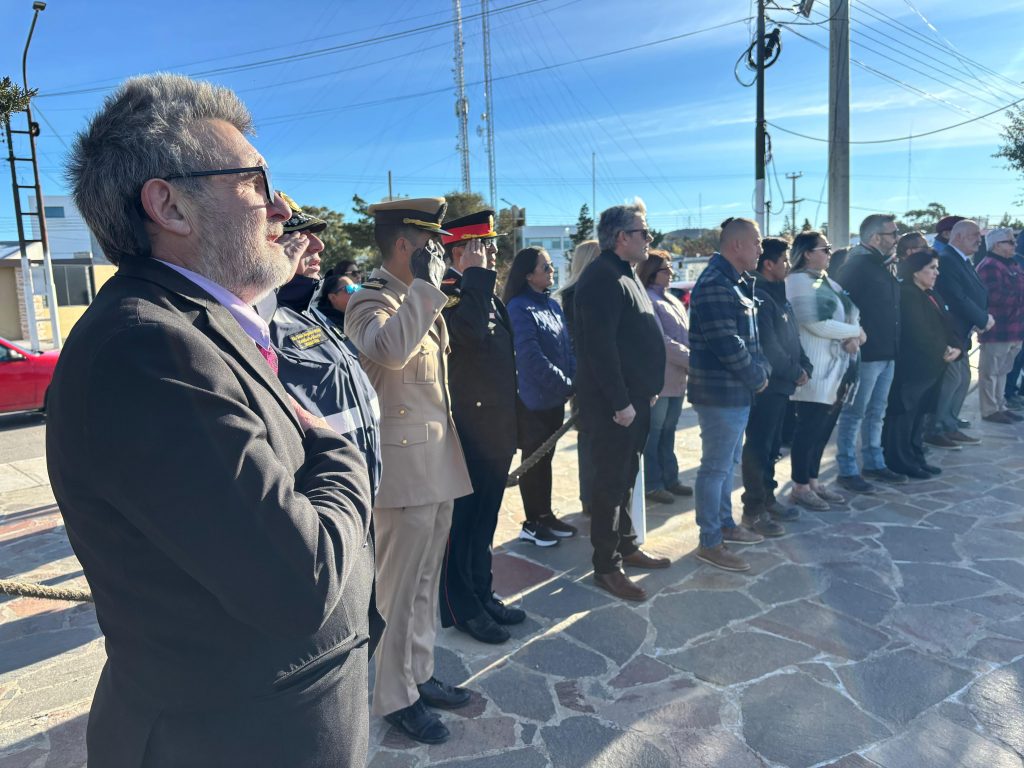 A 44 años del hundimiento del Crucero ARA General Belgrano, la Municipalidad acompañó el homenaje a los héroes de Malvinas
