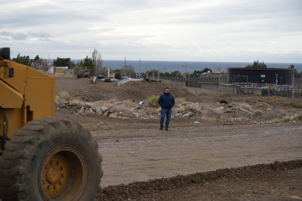 Pablo Carrizo supervisó tareas de limpieza y mantenimiento preventivo tras las intensas lluvias