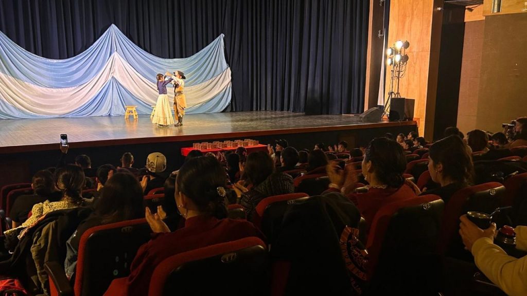 Caleta Olivia fue sede del certamen Pequeños y Grandes Artistas