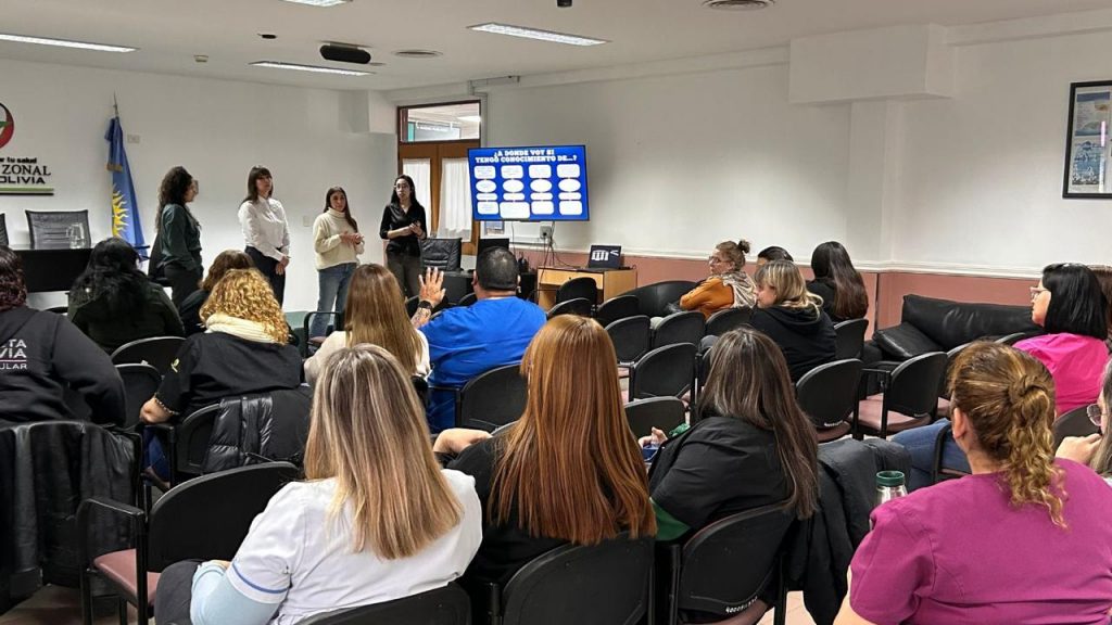 Brindan capacitación sobre protección integral de infancias a personal de salud