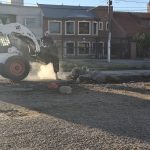 Iniciaron trabajos de reparación de bache en la avenida Eva Perón