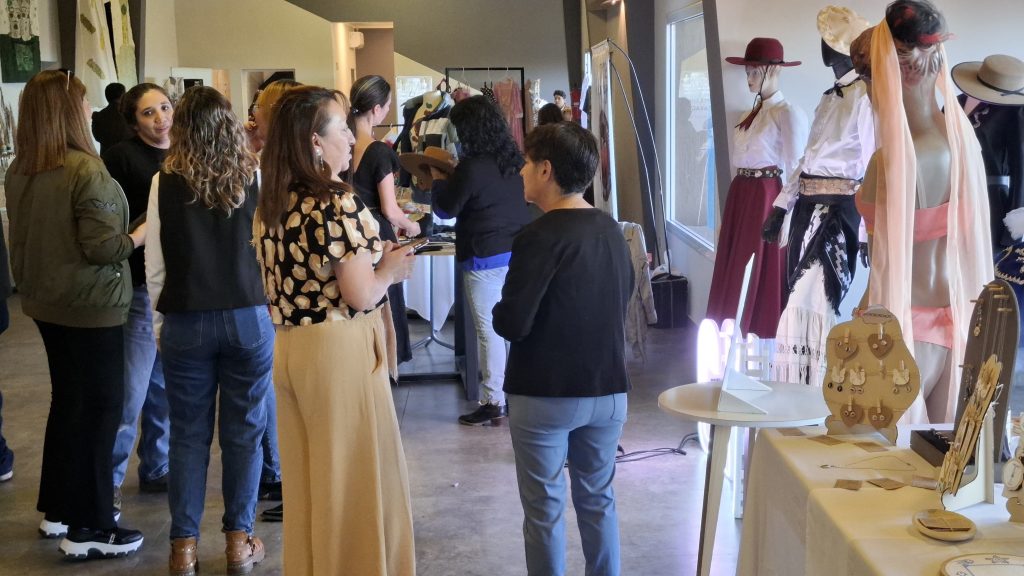 “Entre el Mar y la Estepa Pop Up”: emprendedores patagónicos exhiben sus productos