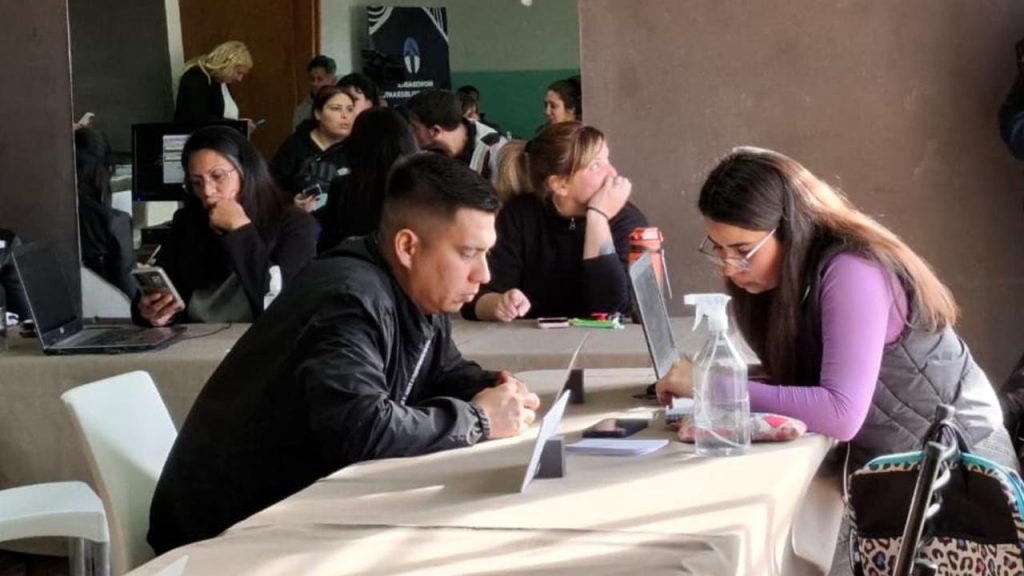 “Más Gestión” acerca trámites y servicios municipales al barrio 8 de Julio