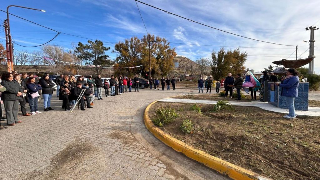 El municipio acompañó el reconocimiento realizado a la recordada vecina “Yolanda Torres”
