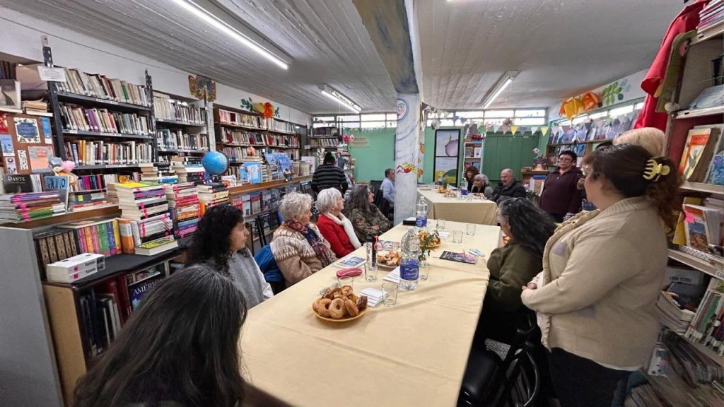 Cultura agasajó a los autores locales en el Día del Escritor