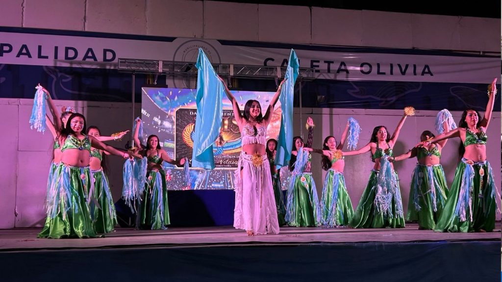 El encuentro de danzas “Scaloneta Dance” convocó a bailarines en Caleta Olivia