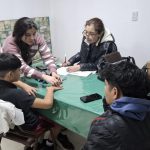 La municipalidad continúa recorriendo los clubes deportivos con el dispositivo de salud