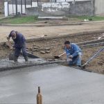 Avanzan las obras de hormigonado y mejoramiento vial en el barrio Mirador