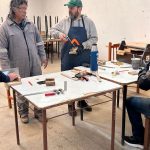 La tercera edición del taller de carpintería volvió a convocar a vecinos de la ciudad
